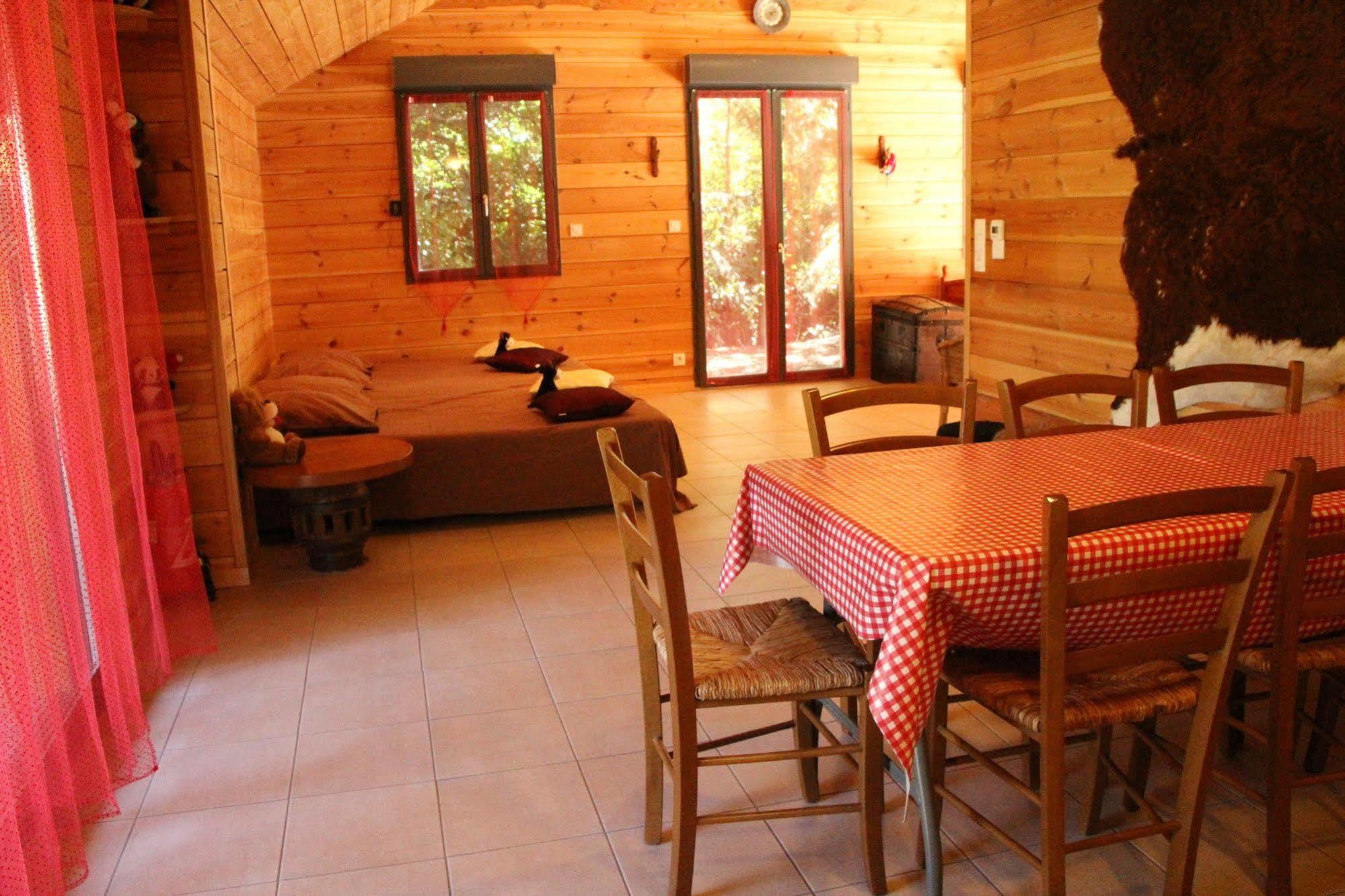 Western City Troyes Barberey-Saint-Sulpice Buitenkant foto